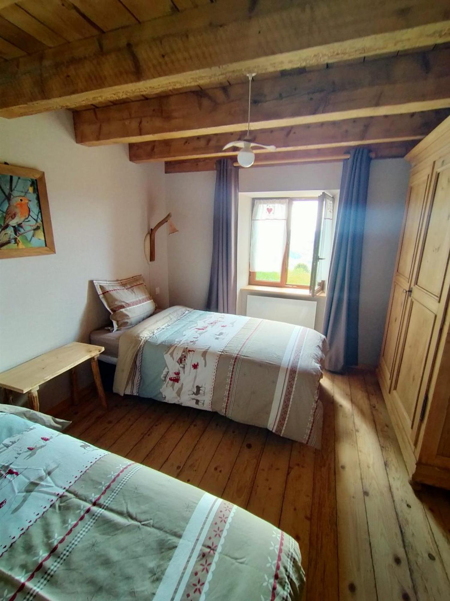 Aux Balcons De La Vallee Soultzeren الغرفة الصورة